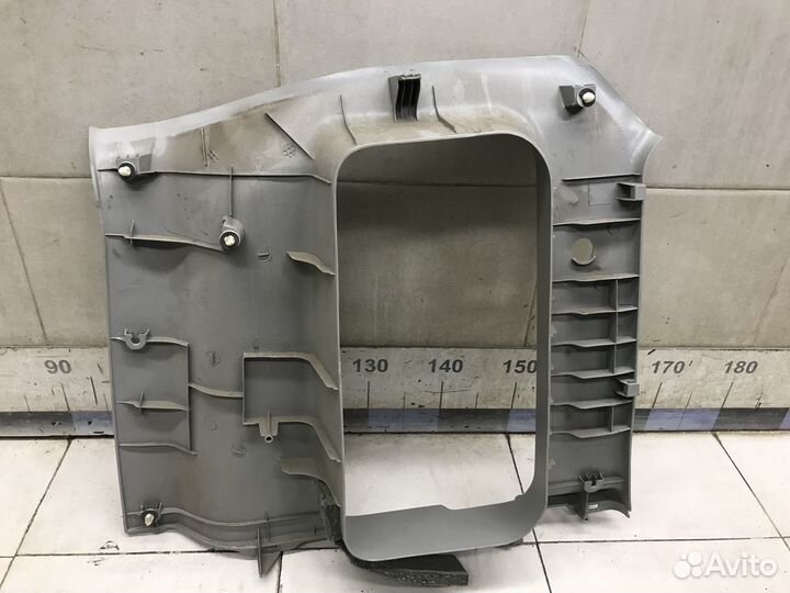 Обшивка стойки M2 (2010-1014)