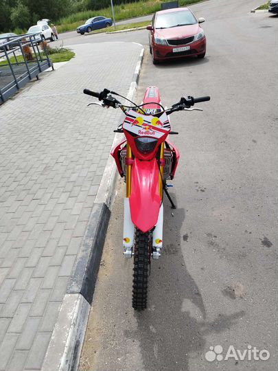 Regulmoto CRZ 300