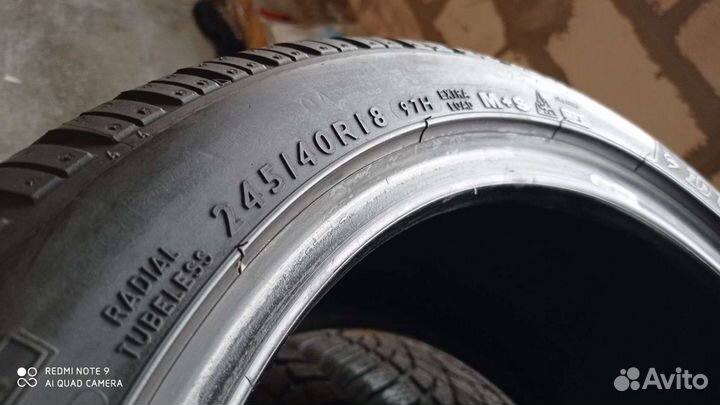 Dunlop SP Sport Maxx 245/40 R18