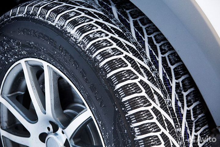 Nokian Tyres Hakkapeliitta R5 255/55 R18