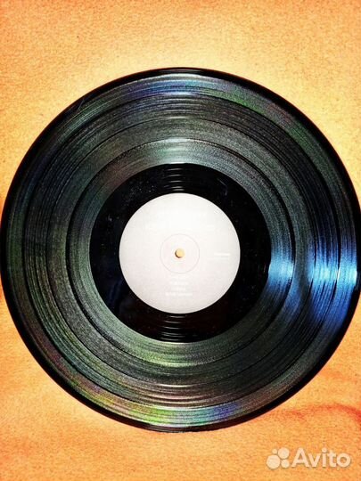 LP Алла Пугачёва поёт песни Ю.Чернавского -13 год