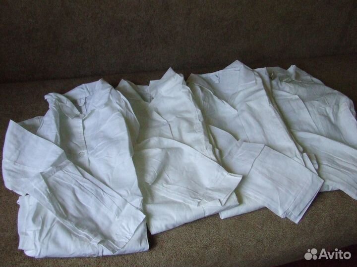 Белый медицинский халат женский