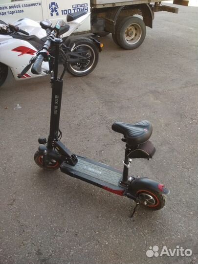 Самокат взрослый электрический