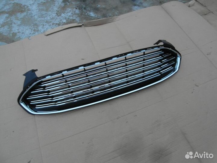 Решётка радиатора Тайвань Ford Mondeo 5 2015-2019