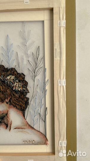 Картина вышитая на фатине