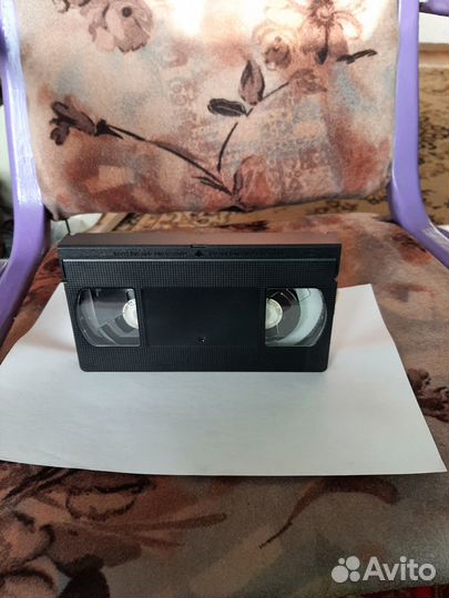 Касеты с видеофильмами