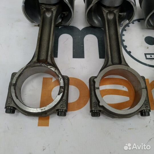 Поршень с шатуном Volkswagen Tiguan 2 2018