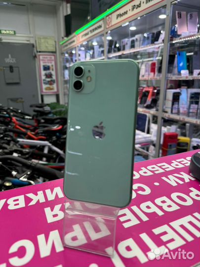 iPhone 11, 64 ГБ