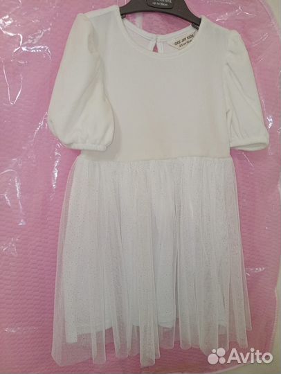 Нарядное платье для девочки р.110