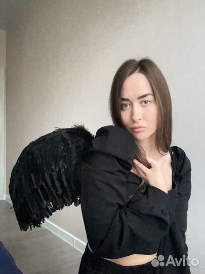 Крылья черного ангела на хэллоуин