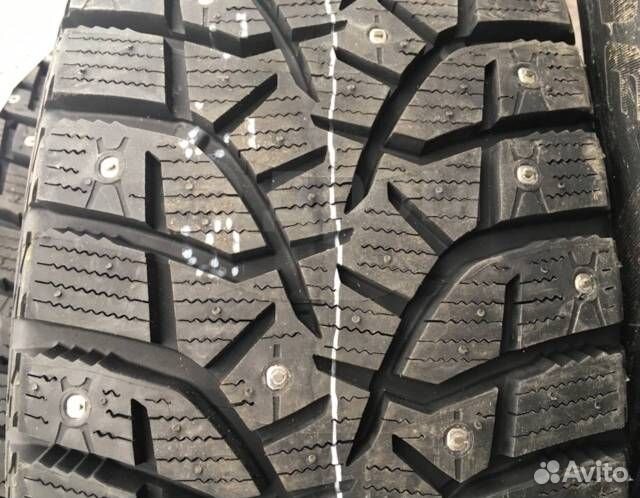 Bridgestone Blizzak Spike-02 235/40 R18 91