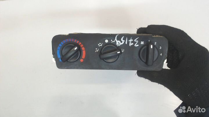 Переключатель отопителя Ford Mondeo 1, 1995
