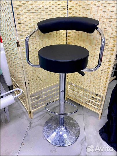 Барный стул