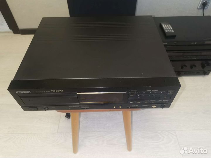 Pioneer pd 8070