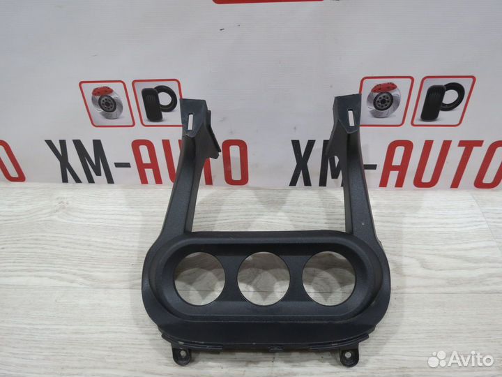 Накладка торпедо Mitsubishi Lancer 10