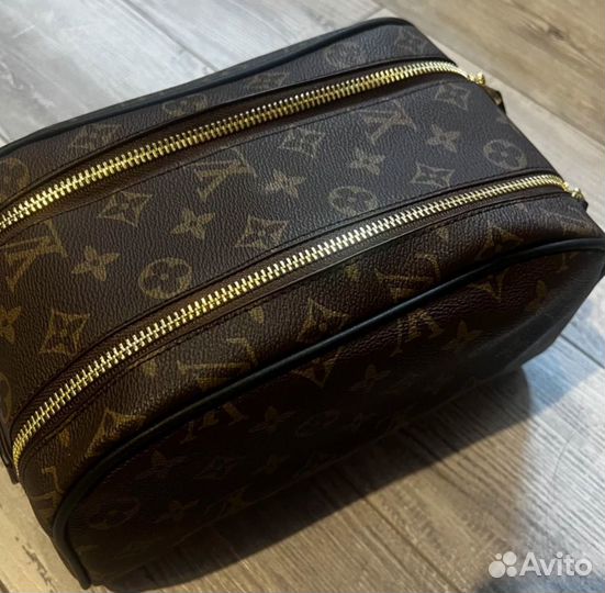 Косметичка LV