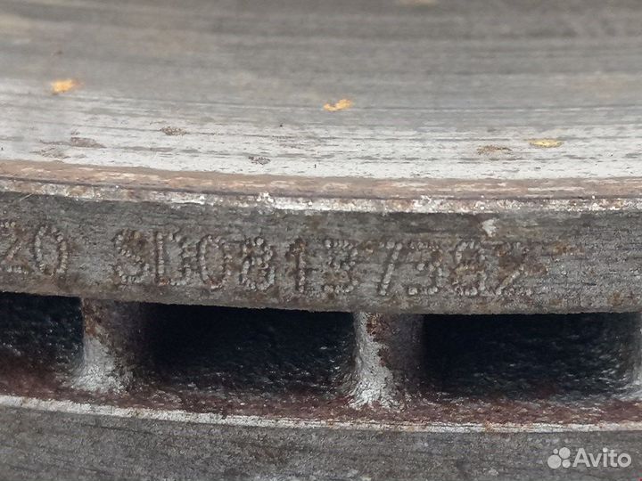 Диск тормозной передний для Volkswagen Passat 5 GP