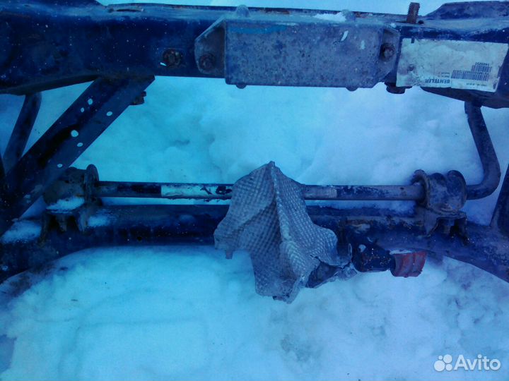 Задняя балка на Volvo S40