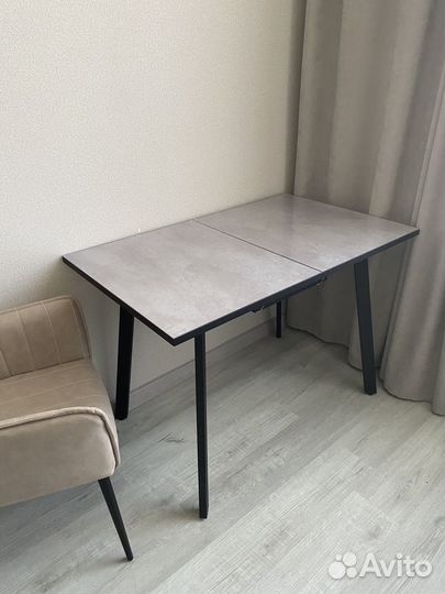 Стол кухонный раздвижной новый