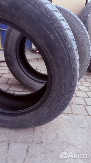 Kumho WinterCraft Ice Wi51 205/60 R16