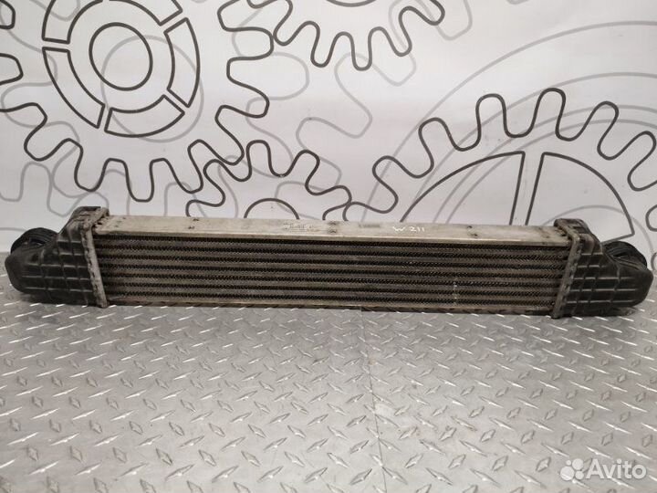 Интеркулер Mercedes-Benz E-Class W211 3.2D 2008