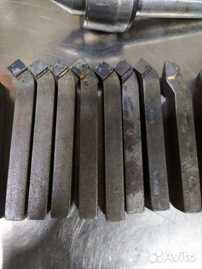 Резцы токарные