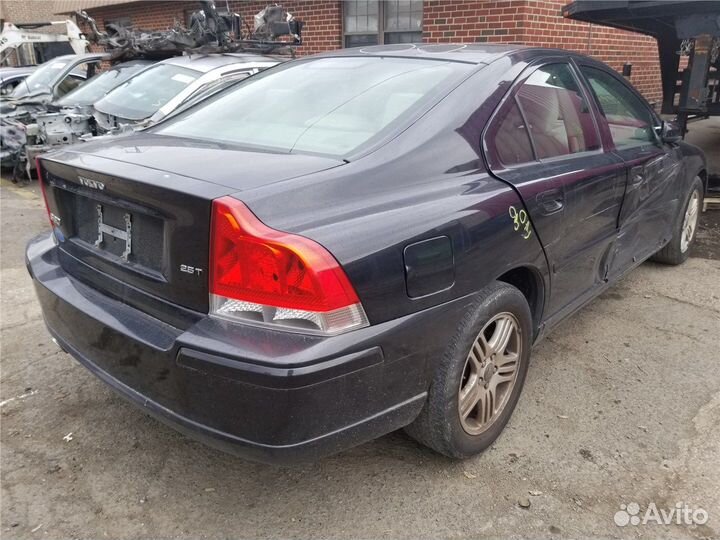 Разбор на запчасти Volvo S60 2000-2009