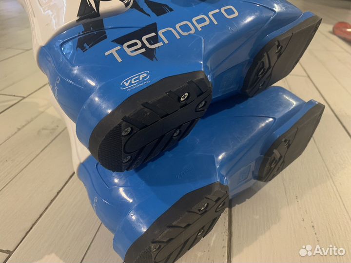 Горнолыжные ботинки детские Tecnopro