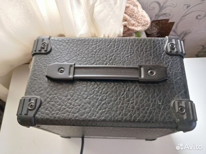 Гитарный комбоусилитель fabio G10 10watt