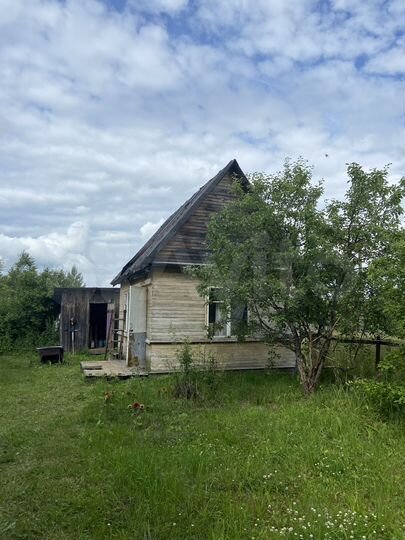 Дача 28,8 м² на участке 15 сот.