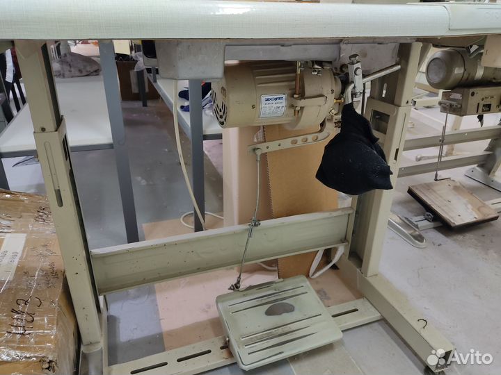 Промышленная швейная машинка protecs