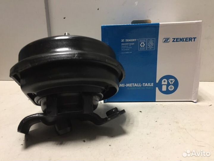 Опора двигателя Volkswagen Passat B3 1988-1993