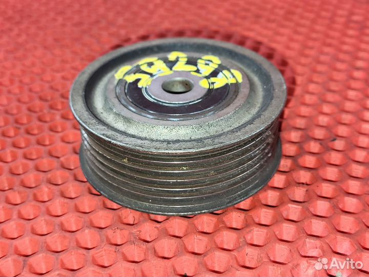 Ролик обводной Toyota Ractis 16604-23010