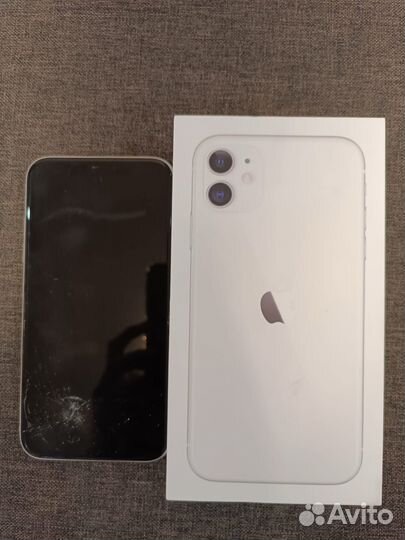 iPhone 11, 64 ГБ
