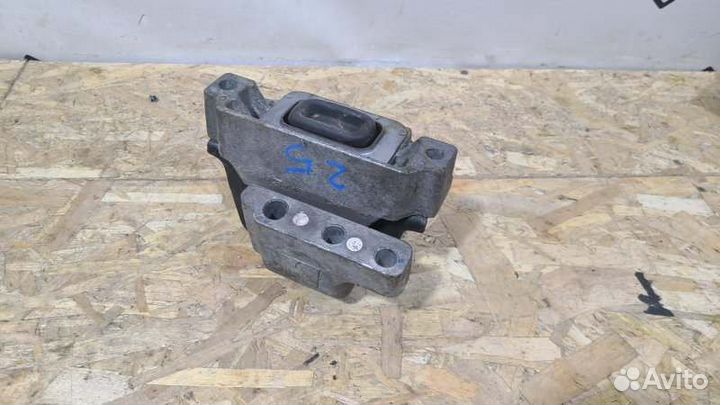 Подушка двигателя Mitsubishi Outlander 3 4N14 До