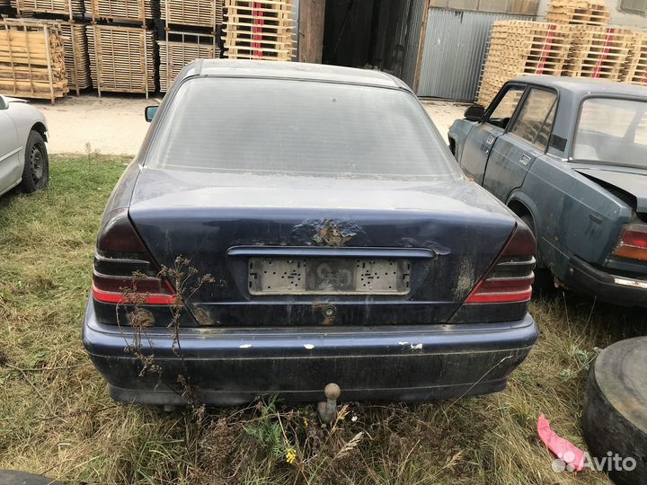 В полный разбор Mersedes Benz w202 1998 OM611 АКПП