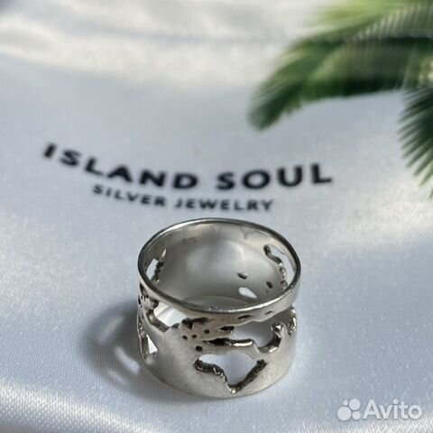 Кольцо island soul. Кольцо Исланд соул. Серебро Island Soul. Кольцо Infinity Island Soul. Кольцо медальон Island Soul.