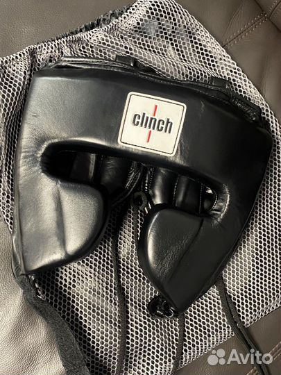 Боксерский шлем clinch punch