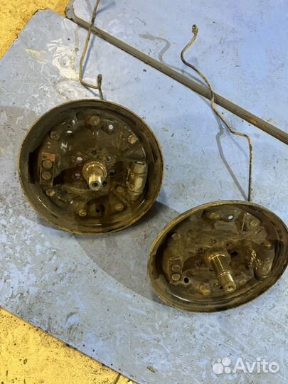 Задний тормозной пыльник volkswagen polo хэтчбек