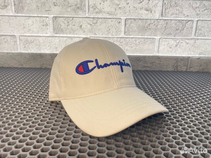 Кепка белая Champion