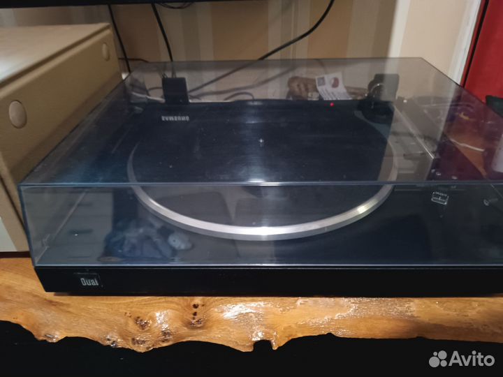 Проигрыватель винила dual