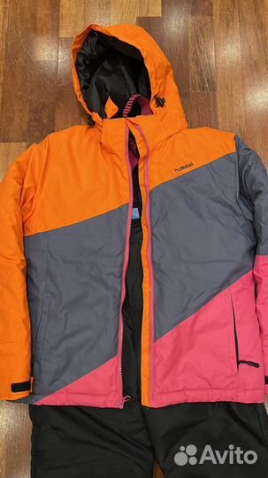 Зимний лыжный костюм