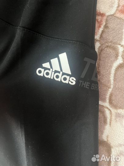 Спортивный костюм adidas новый