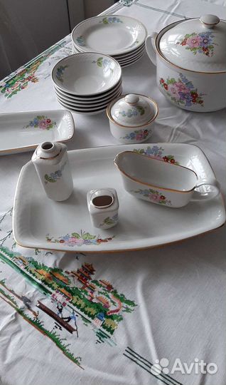 Столовый сервиз фарфор