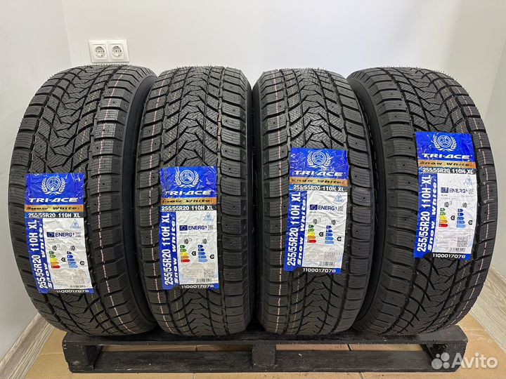 Tri Ace Snow White II 255/55 R20 110H