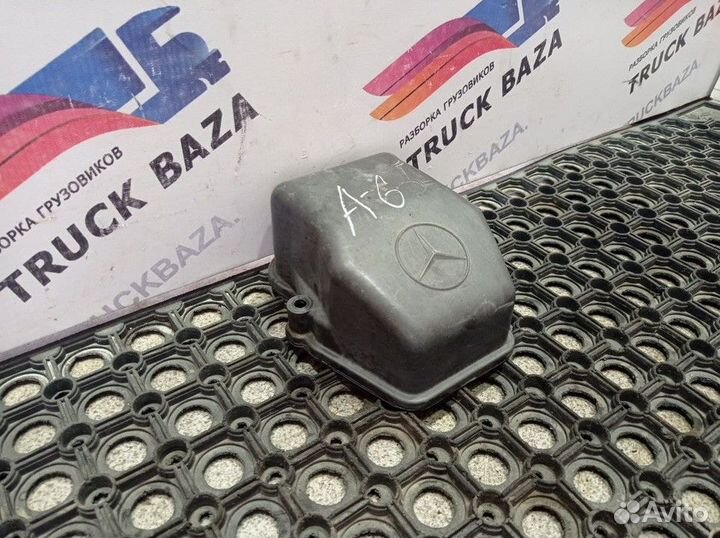 Крышка гбц клапанная