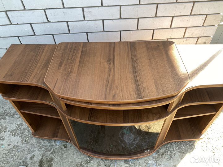 Тумба под телевизор