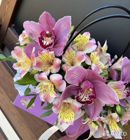 Букет цветов к 1 сентября