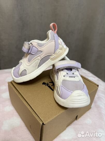 Кроссовки для девочки, размер 21