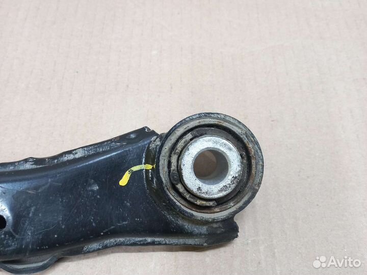 Рычаг поперечный задний правый Хундай i40 2015-н.в